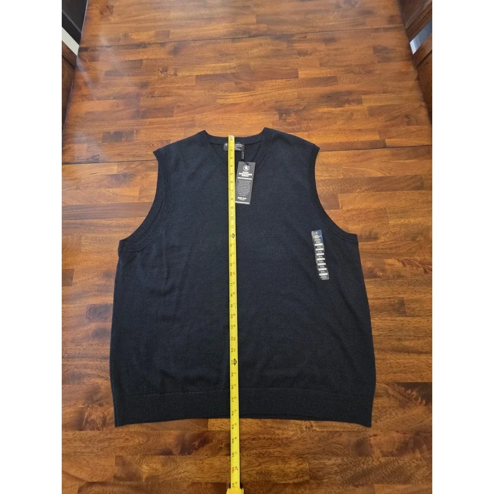 Hart Schaffner Marx Mens Merino Wool V-Neck Sweater Vest Black 2XL NWT 050